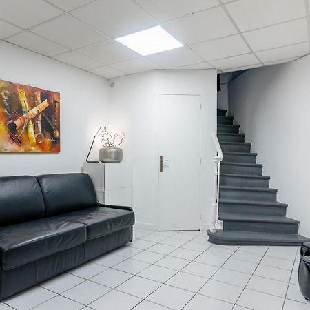 Appartement Triplex Magenta Quest à Paris Extérieur photo