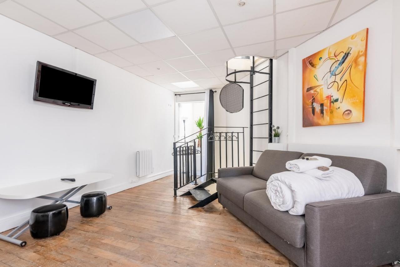 Appartement Triplex Magenta Quest à Paris Extérieur photo