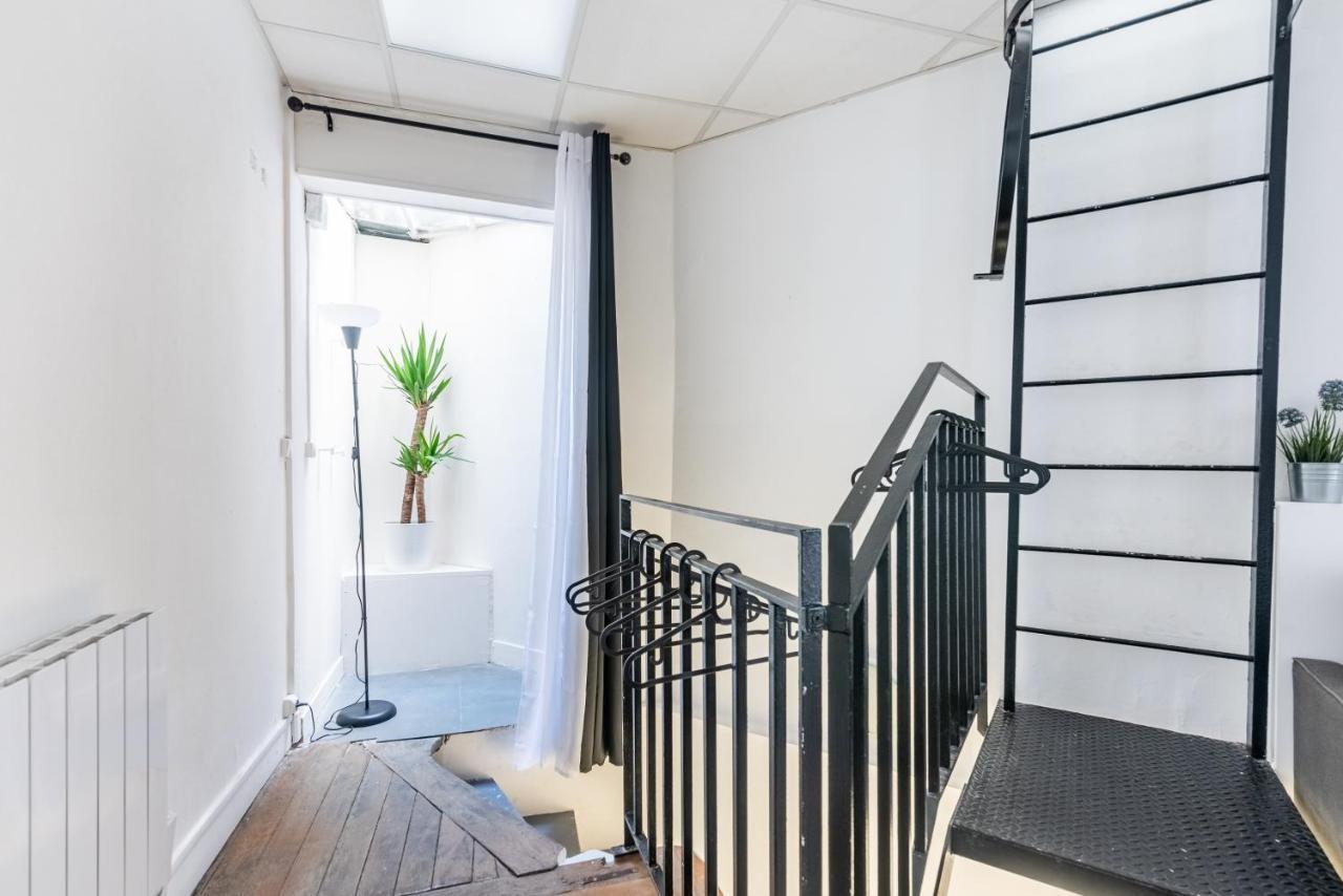 Appartement Triplex Magenta Quest à Paris Extérieur photo