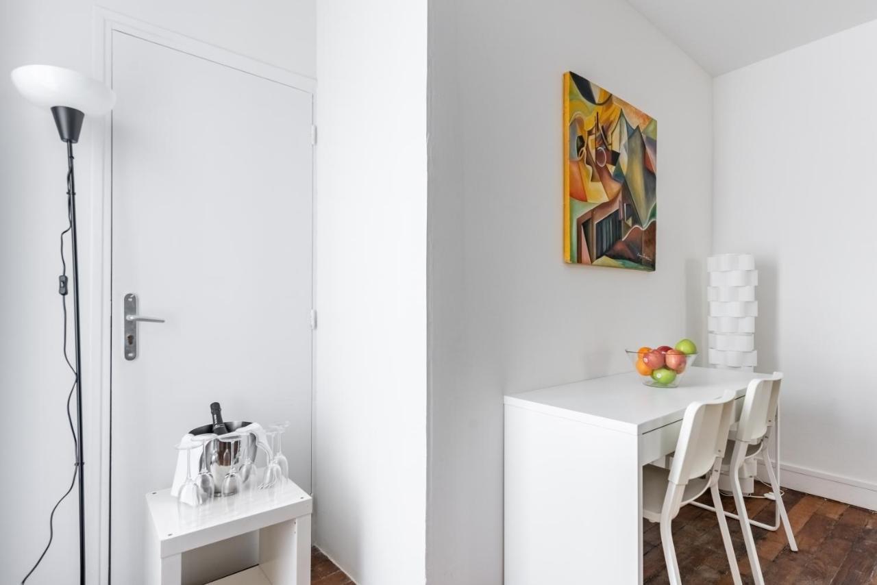 Appartement Triplex Magenta Quest à Paris Extérieur photo